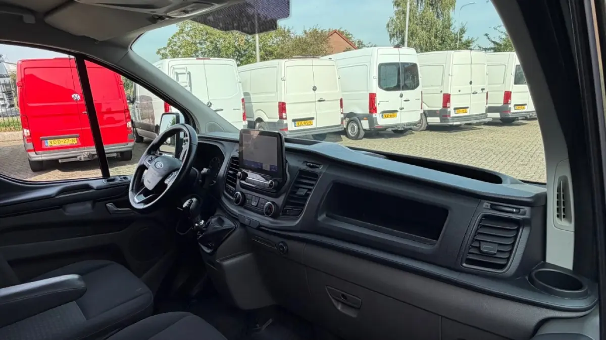 2.0 TDCI 77KW 105PK L2H1 EURO 6 AIRCO/ NAVIGATIE/ PARKEERSENSOREN/ 100% DEALERONDERHOUDEN