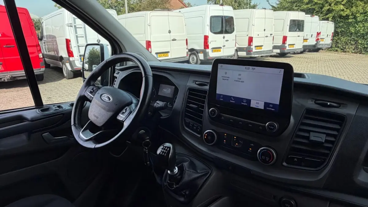 2.0 TDCI 77KW 105PK L2H1 EURO 6 AIRCO/ NAVIGATIE/ PARKEERSENSOREN/ 100% DEALERONDERHOUDEN