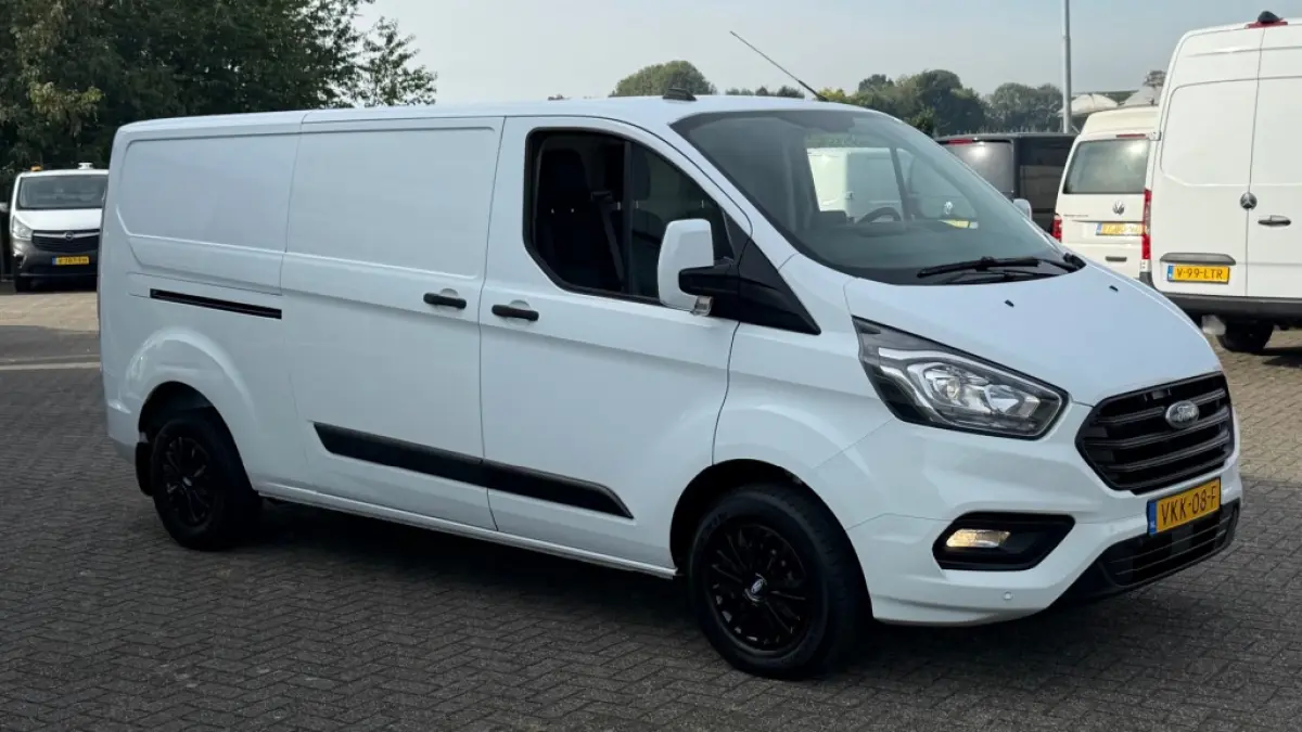 2.0 TDCI 77KW 105PK L2H1 EURO 6 AIRCO/ NAVIGATIE/ PARKEERSENSOREN/ 100% DEALERONDERHOUDEN