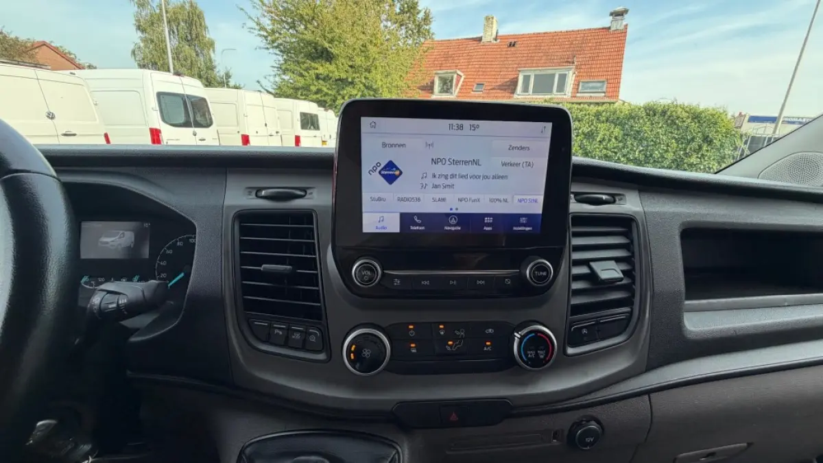2.0 TDCI 77KW 105PK L2H1 EURO 6 AIRCO/ NAVIGATIE/ PARKEERSENSOREN/ 100% DEALERONDERHOUDEN