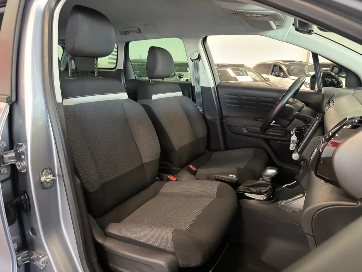 1.2 PureTech Feel| NAVIGATIE/CAMERA| CRUISE| ECC AIRCO|