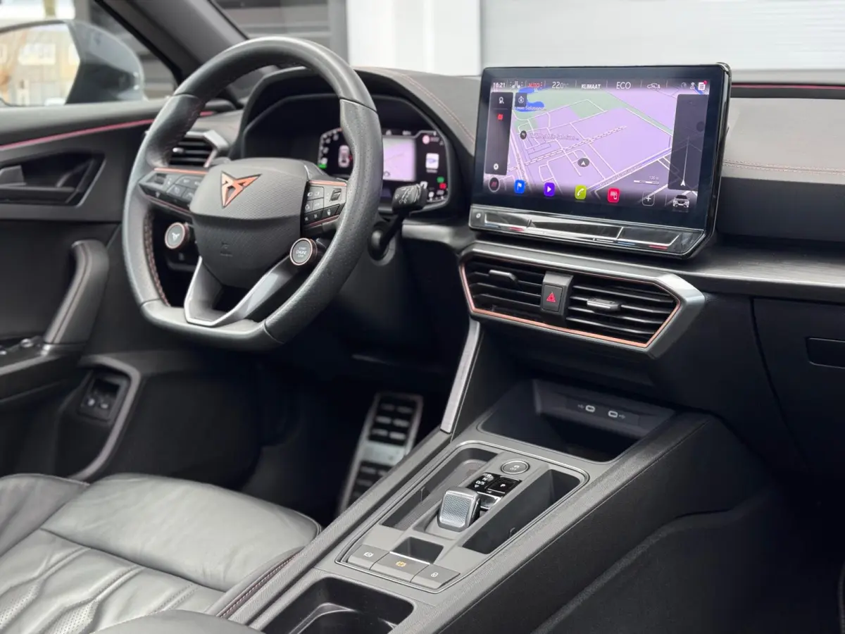 1.4 e-Hybrid VZ Performance Pano/Memory/360