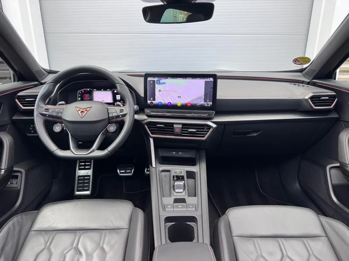 1.4 e-Hybrid VZ Performance Pano/Memory/360