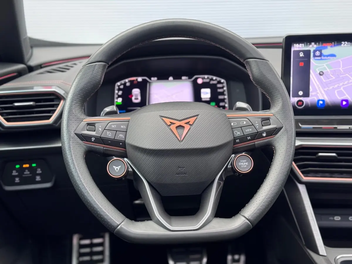 1.4 e-Hybrid VZ Performance Pano/Memory/360