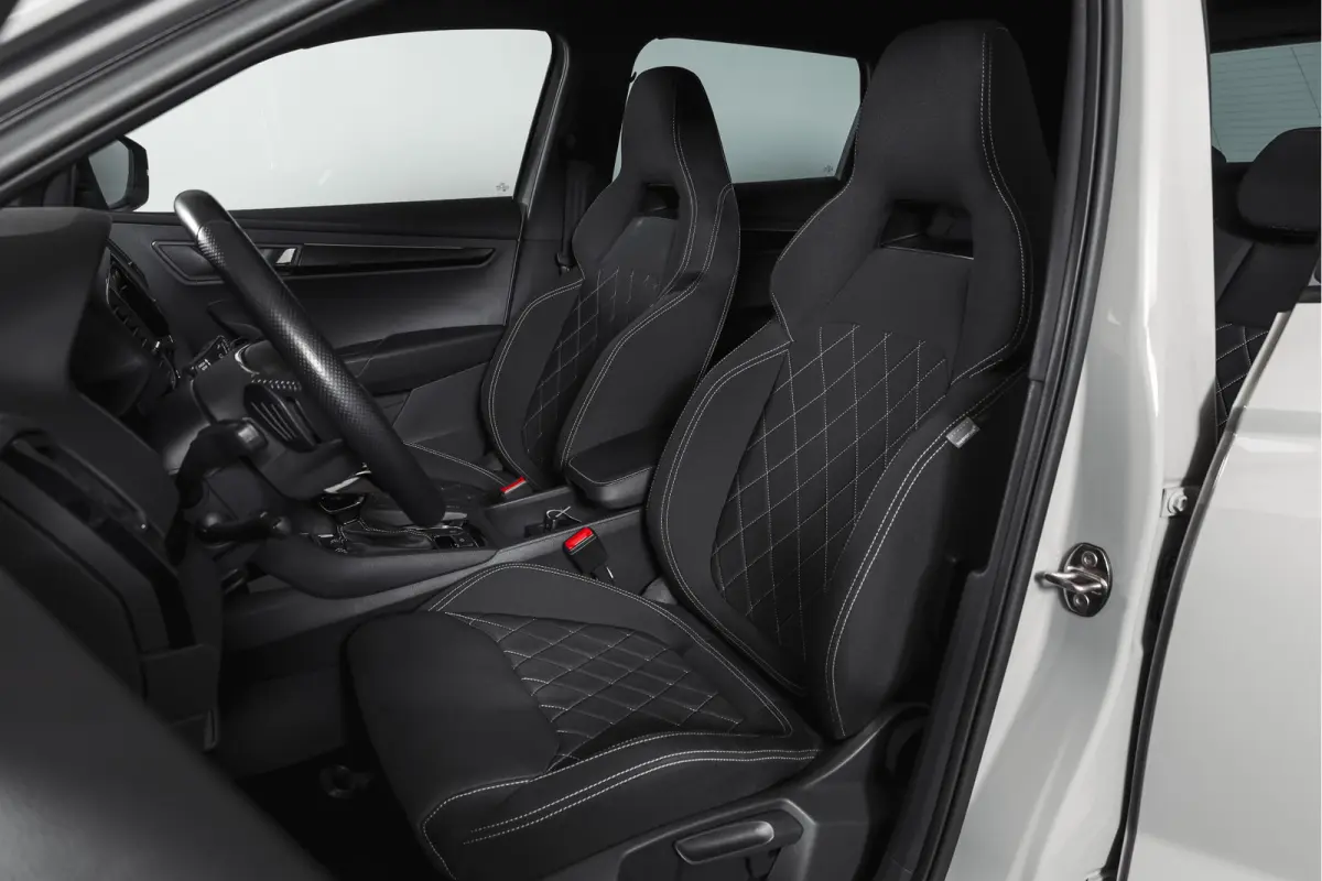 1.5 TSI ACT 150 PK Sportline Business | Afn. Trekhaak | Dig. Cockpit | Adapt. Cruise | Stoel-+Stuurverw. | Matrix LED | Camera | NAV+App. Connect | ECC | Elek. Klep | LM 18" |