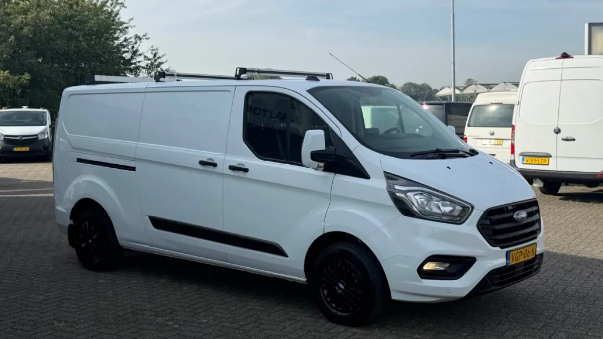 2.0 TDCI 77KW 105PK L2H1 EURO 6 AIRCO/ NAVIGATIE/ PARKEERSENSOREN/ 100% DEALERONDERHOUDEN