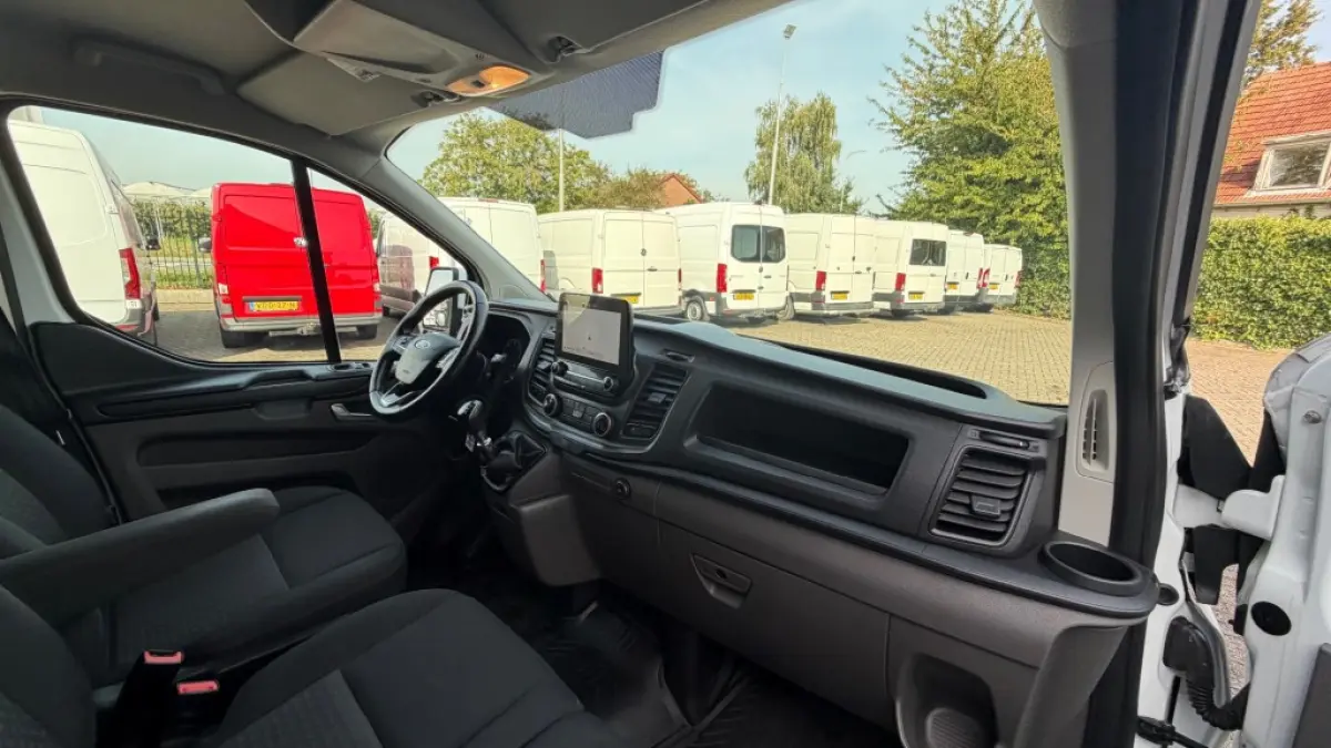 2.0 TDCI 77KW 105PK L2H1 EURO 6 AIRCO/ NAVIGATIE/ PARKEERSENSOREN/ 100% DEALERONDERHOUDEN