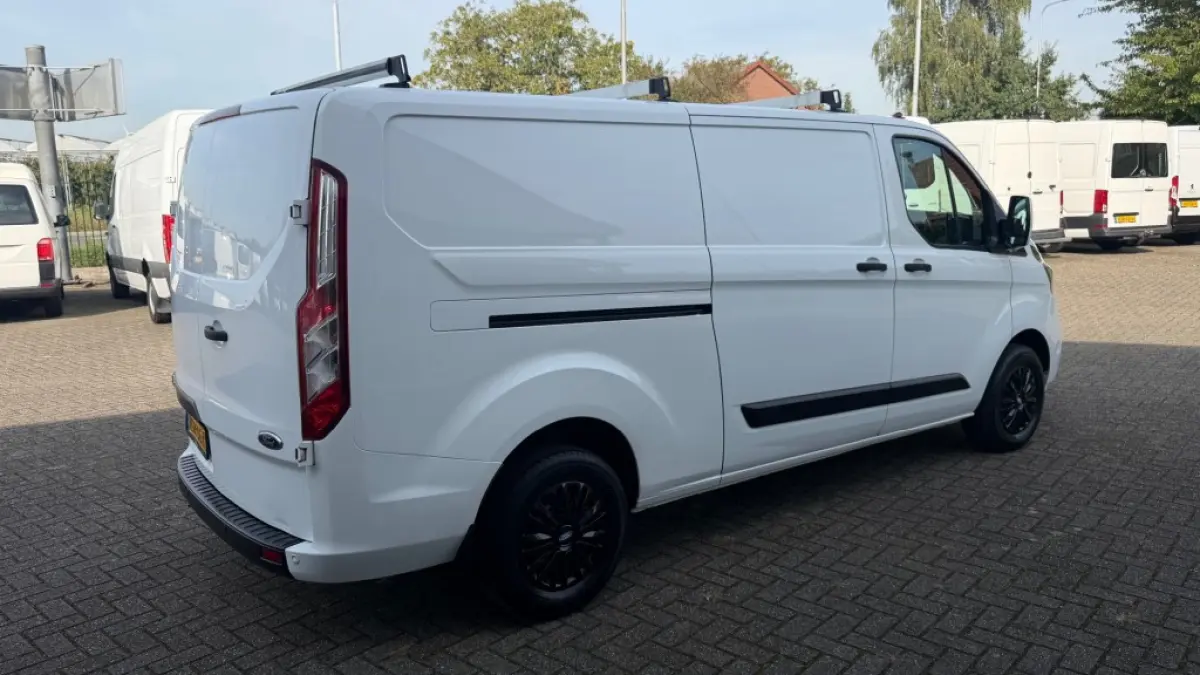 2.0 TDCI 77KW 105PK L2H1 EURO 6 AIRCO/ NAVIGATIE/ PARKEERSENSOREN/ 100% DEALERONDERHOUDEN