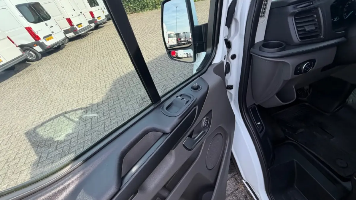 2.0 TDCI 77KW 105PK L2H1 EURO 6 AIRCO/ NAVIGATIE/ PARKEERSENSOREN/ 100% DEALERONDERHOUDEN