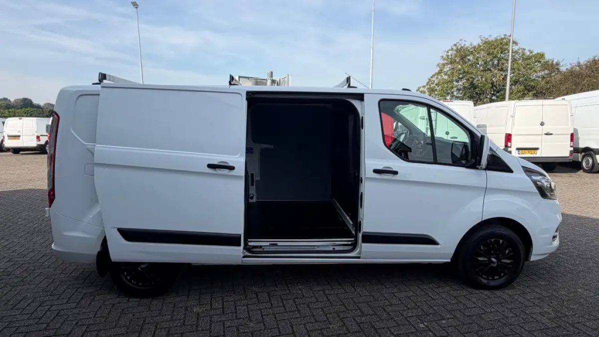2.0 TDCI 77KW 105PK L2H1 EURO 6 AIRCO/ NAVIGATIE/ PARKEERSENSOREN/ 100% DEALERONDERHOUDEN