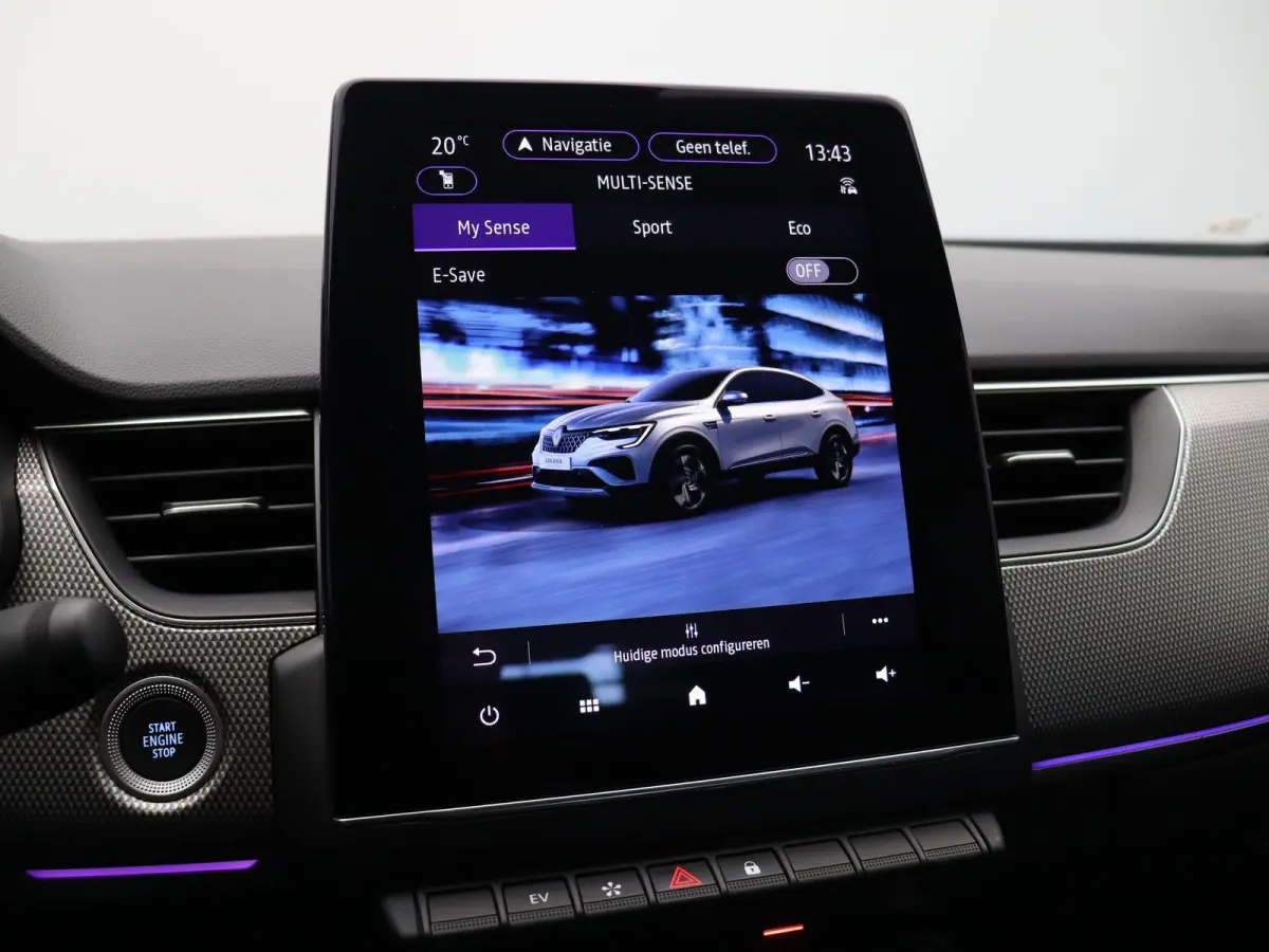 E-Tech full hybrid 145pk techno | 1e Eigenaar | ABD Dealeronderhouden | Trekhaak | Achteruitrijcamera | Pack look | Apple Carplay/Android Auto |