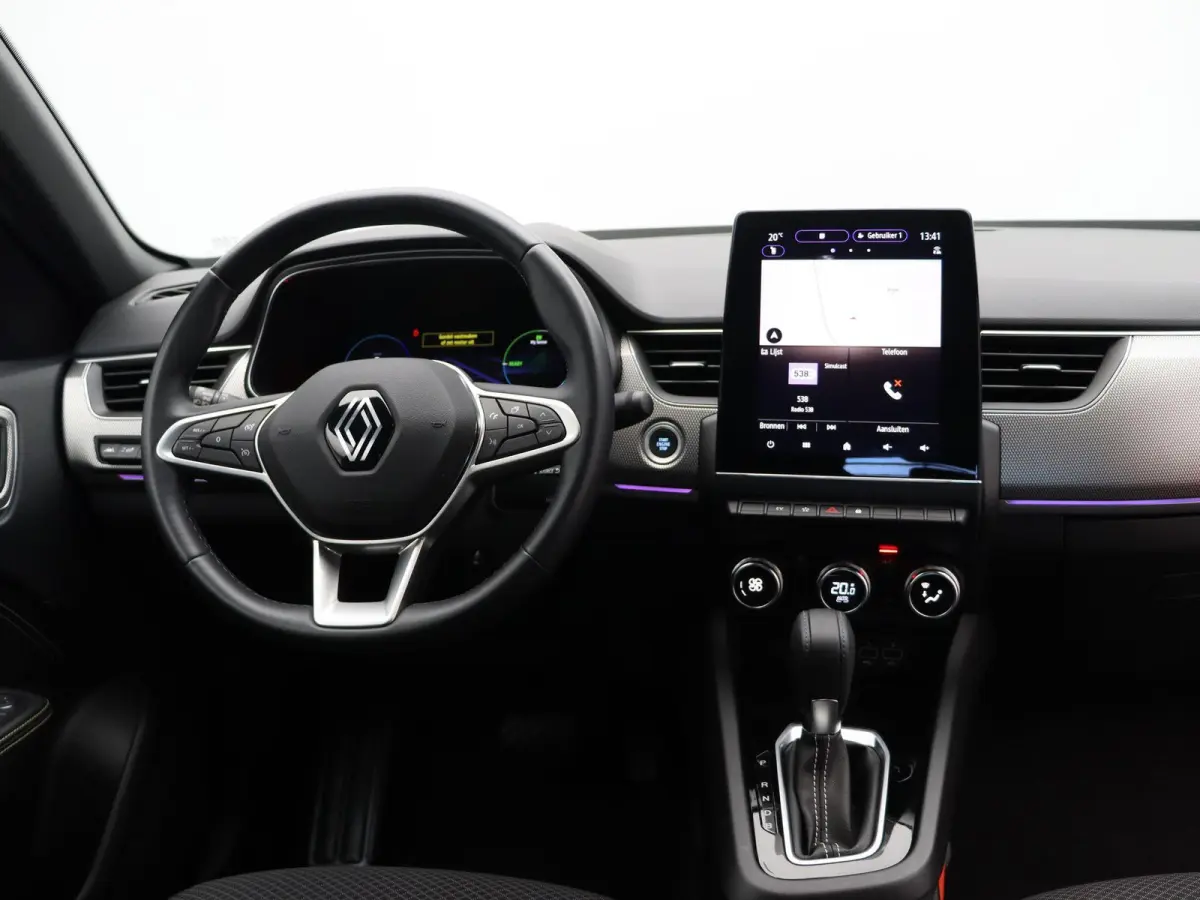 E-Tech full hybrid 145pk techno | 1e Eigenaar | ABD Dealeronderhouden | Trekhaak | Achteruitrijcamera | Pack look | Apple Carplay/Android Auto |