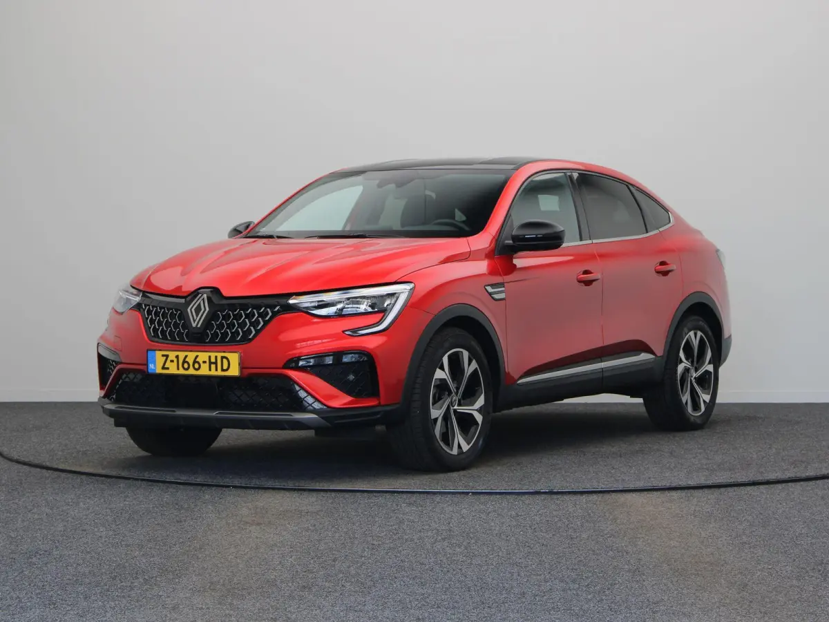 E-Tech full hybrid 145pk techno | 1e Eigenaar | ABD Dealeronderhouden | Trekhaak | Achteruitrijcamera | Pack look | Apple Carplay/Android Auto |