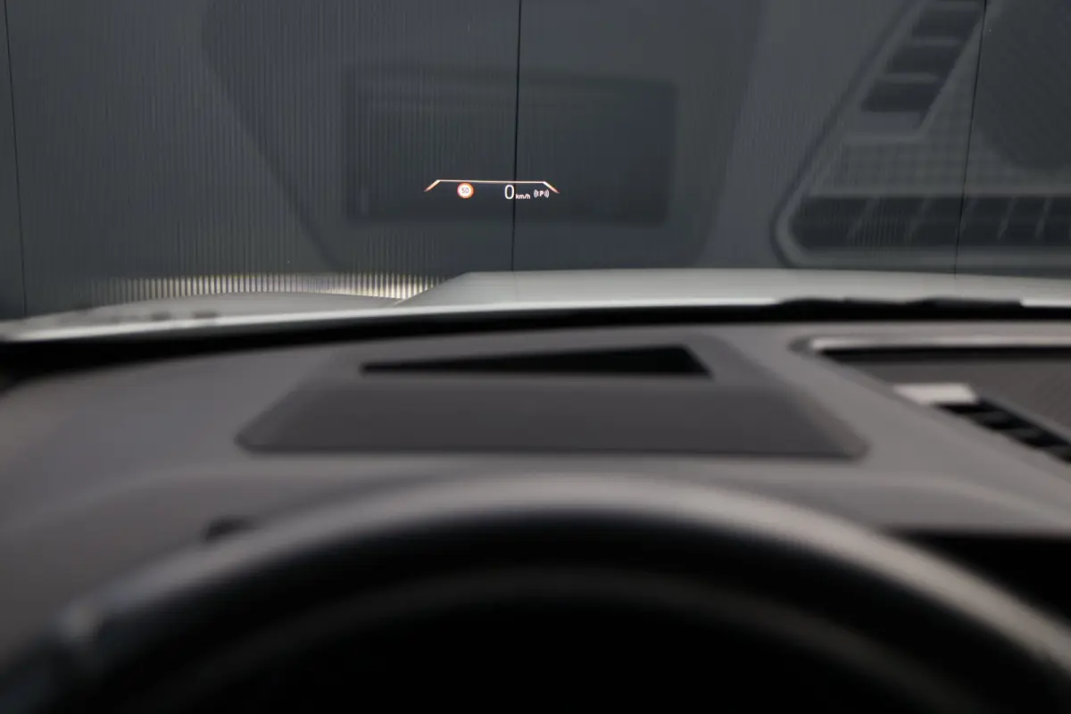 EDRIVE20 BMW IX1 EDRIVE20 M sport elekt stoelen 360 camera acc
