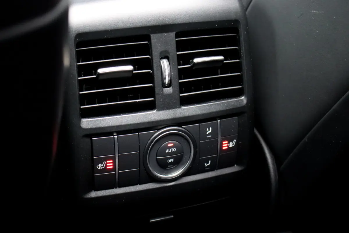 AMG 63 S 4MATIC | Luchtvering | Carbon | Panoramadak | Distronic+ | Nappa Leder | Harman&Kardon | Trekhaak | Surround Camera |
