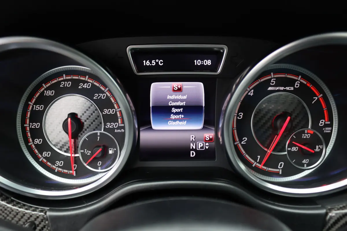 AMG 63 S 4MATIC | Luchtvering | Carbon | Panoramadak | Distronic+ | Nappa Leder | Harman&Kardon | Trekhaak | Surround Camera |