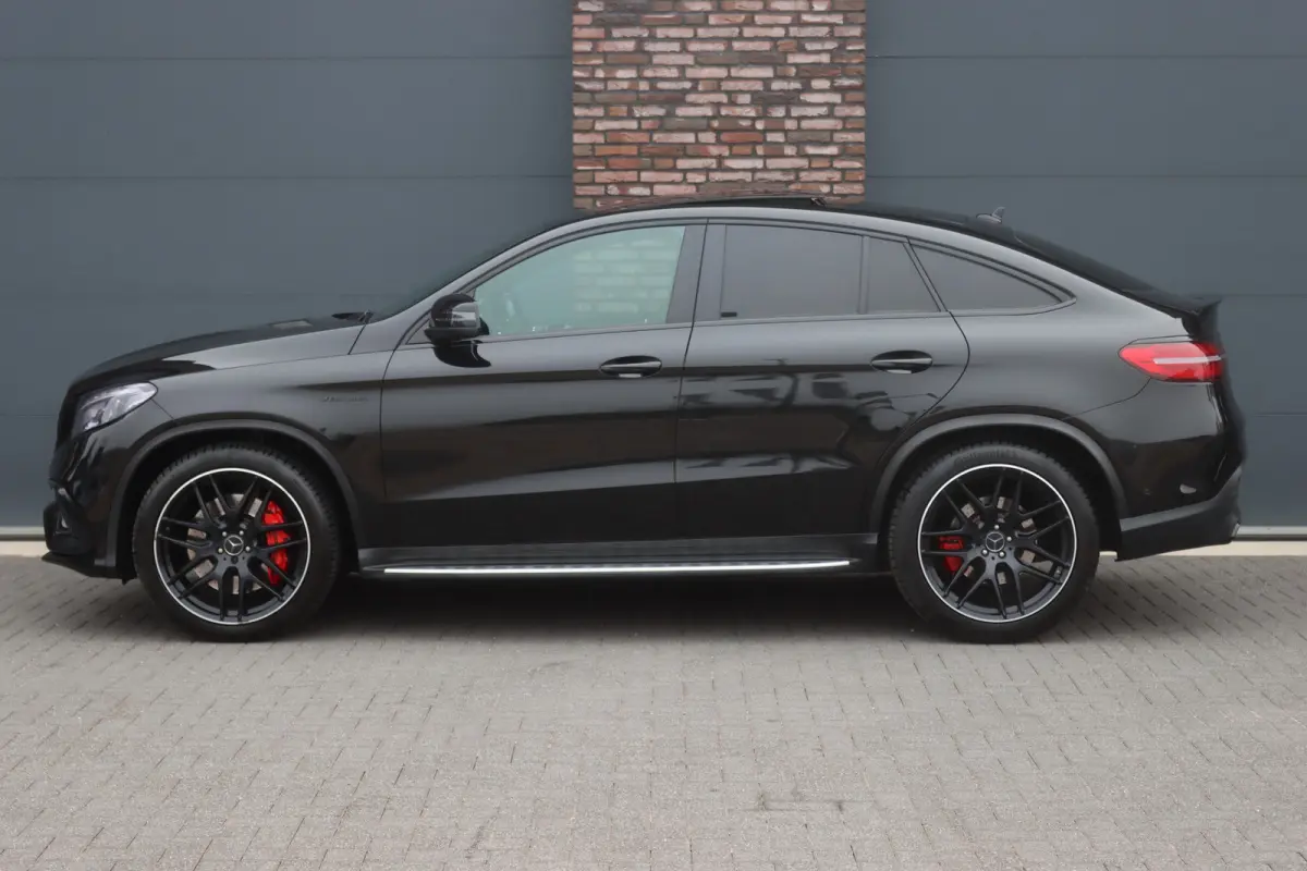 AMG 63 S 4MATIC | Luchtvering | Carbon | Panoramadak | Distronic+ | Nappa Leder | Harman&Kardon | Trekhaak | Surround Camera |