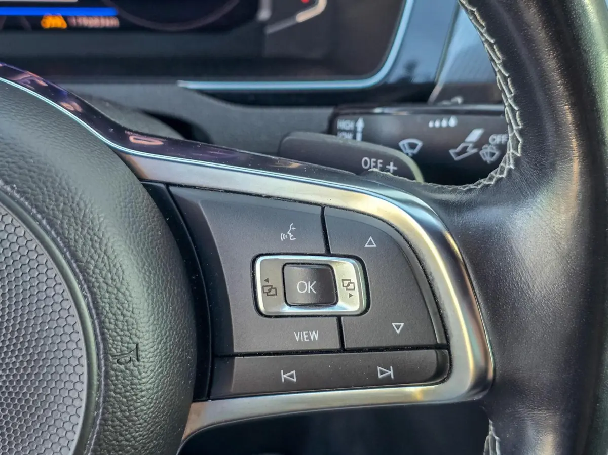 2.0 TSI R-LINE|ACC|CARPLAY|CAMERA|VIRTUAL