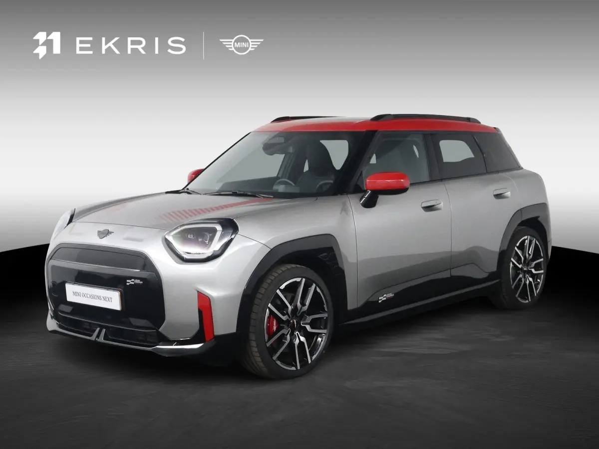 E JCW | SOH 100% | JCW Uitvoering | Pakket M | Stuurwielrandverwarming | Panoramadak | Head-Up Display | Harman Kardon