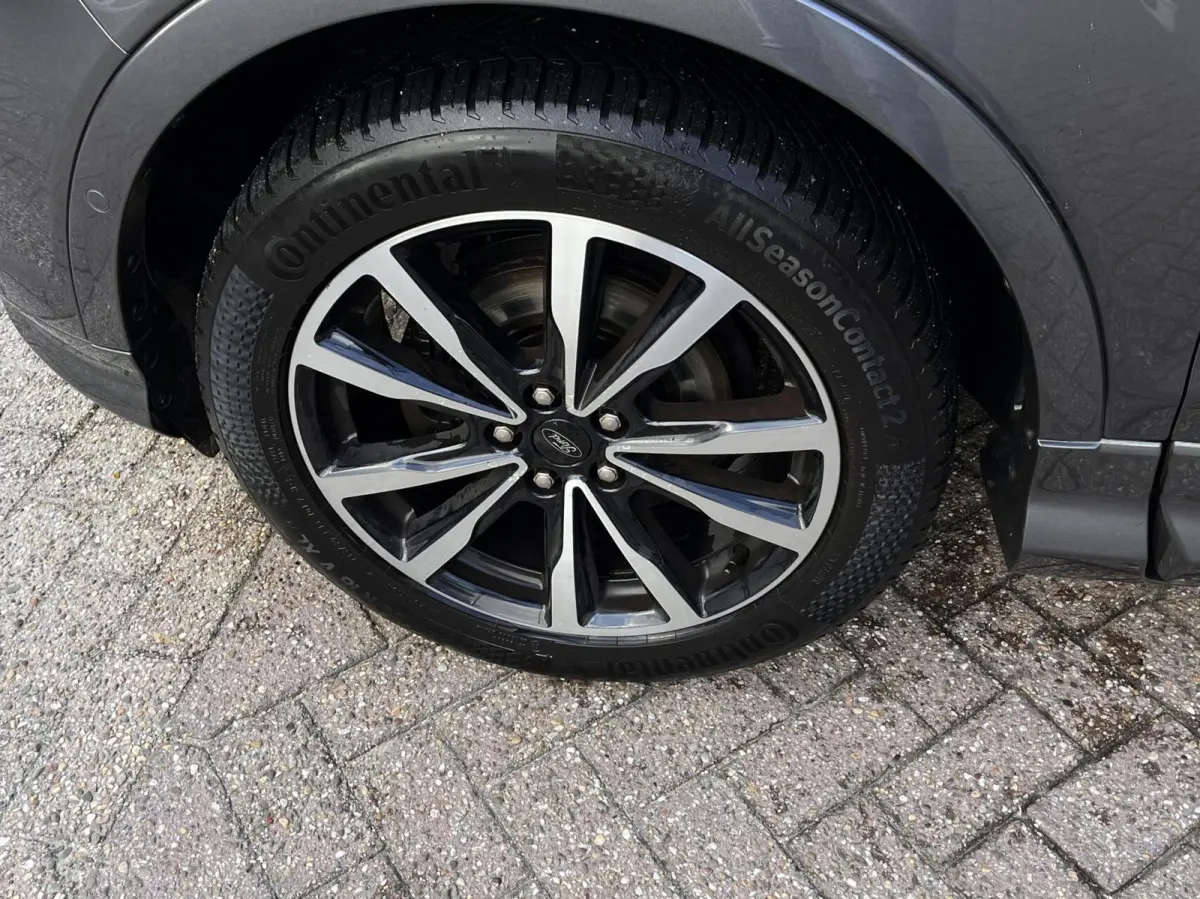 1.5 EcoBoost ST Line 120PK DISTRIBUTIERIEM IS VERVANGEN!!! Afn. Trekhaak Camera Cruise Navi Carplay Stoel/Voorruit Verwarming Elek. Achterklep 1800kg Trekgewicht *Dealer Onderhouden*