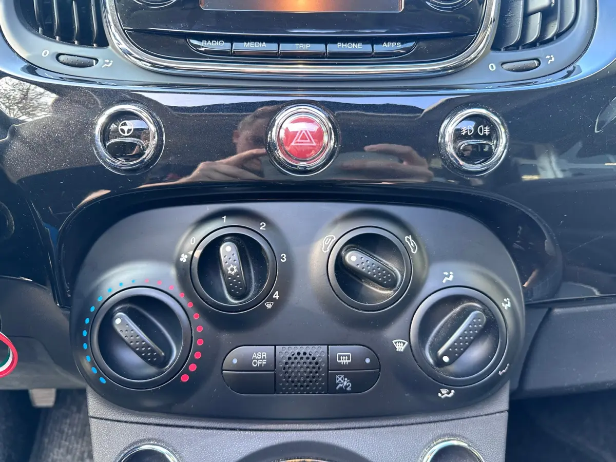 1.2 Lounge PANO / AIRCO / BLUETOOTH / LM-VELGEN