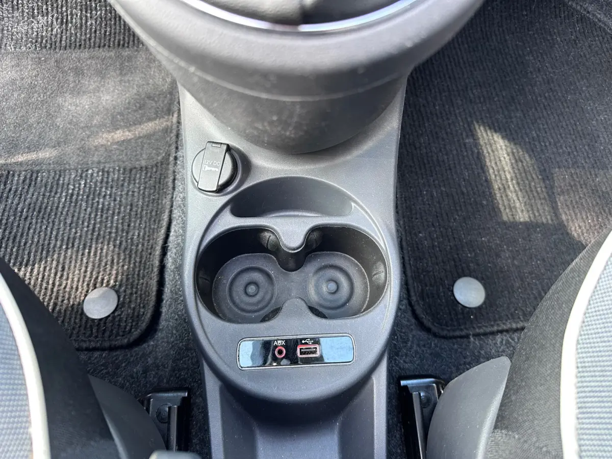 1.2 Lounge PANO / AIRCO / BLUETOOTH / LM-VELGEN