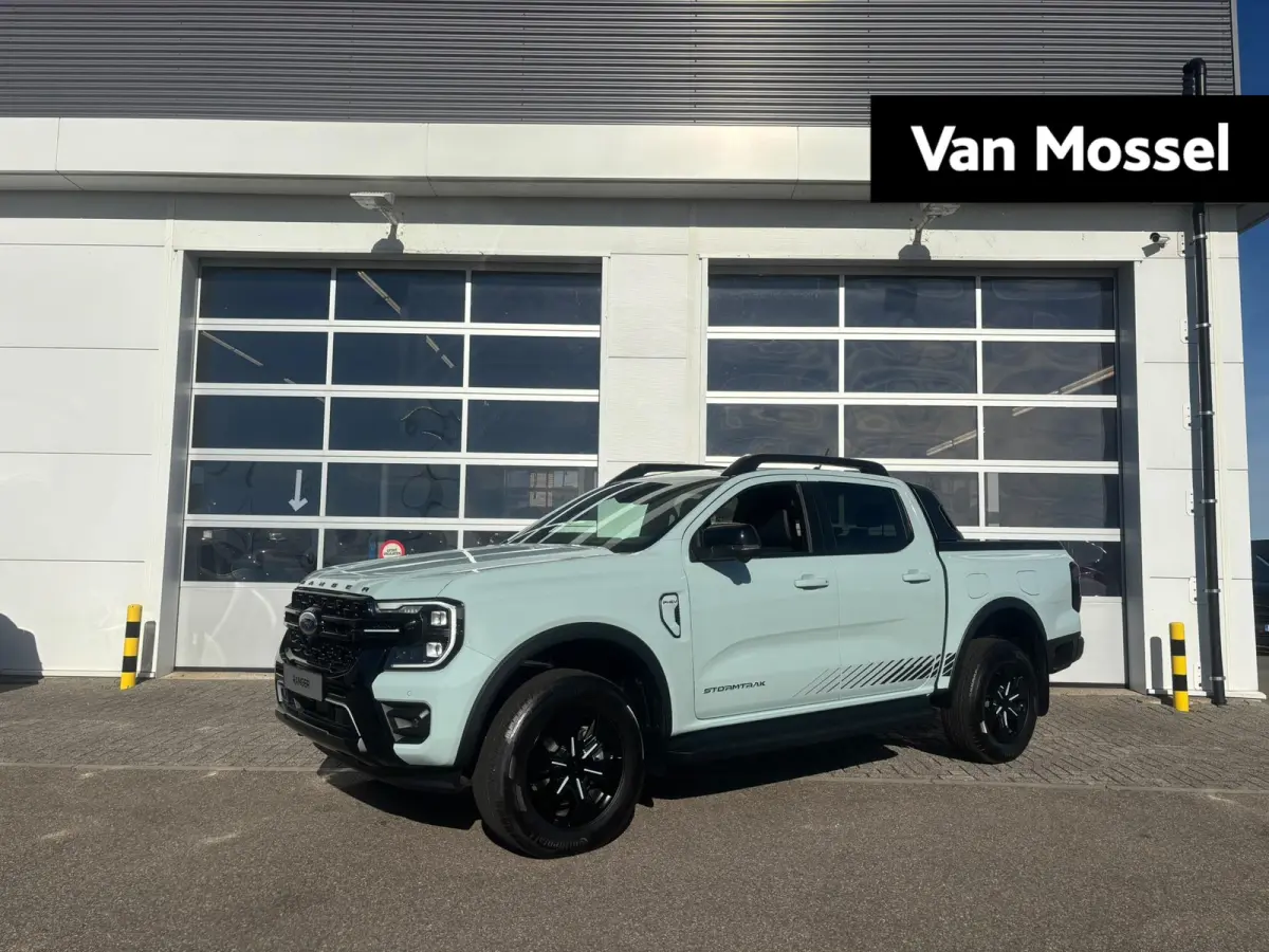Stormtrak 2.3 PHEV | 278 PK! | 3500 KG Trekvermogen | Adaptief Cruisecontrol | Verwarmde Stuur/Stoelen | 4x4 Aangedreven