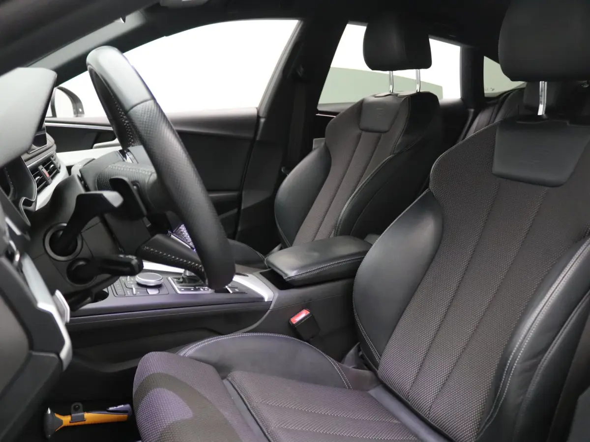 1.4 TFSI Sport S-line Edition Apple Carplay/Android Auto | Climate