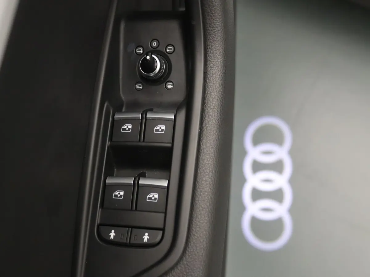 1.4 TFSI Sport S-line Edition Apple Carplay/Android Auto | Climate