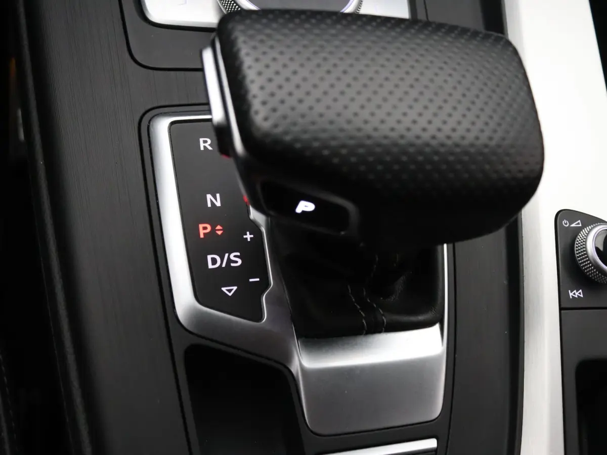 1.4 TFSI Sport S-line Edition Apple Carplay/Android Auto | Climate