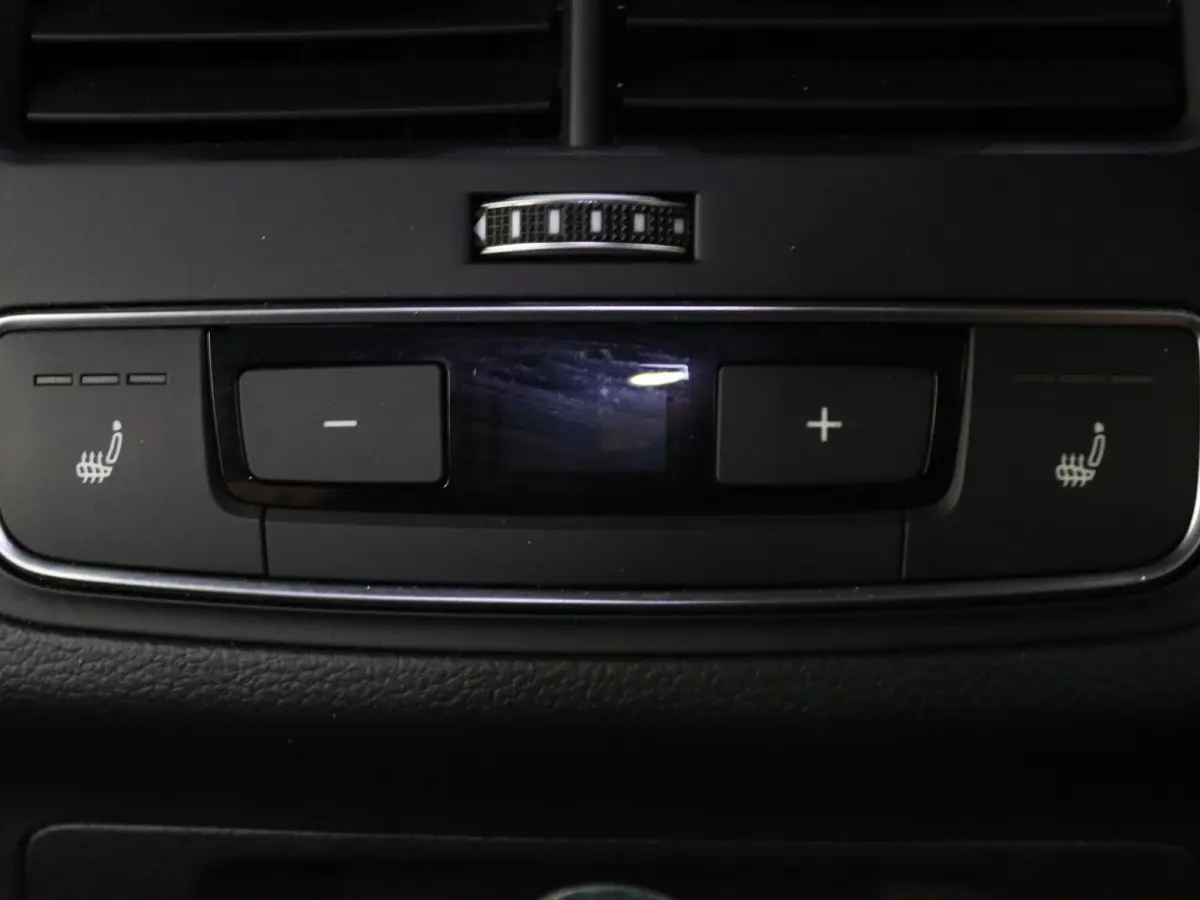 1.4 TFSI Sport S-line Edition Apple Carplay/Android Auto | Climate