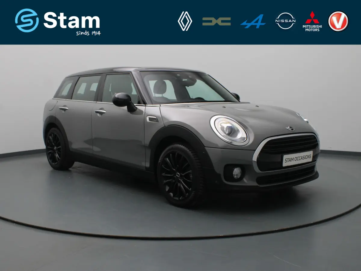MINI Clubman 2018 Benzine Handgeschakeld leasen