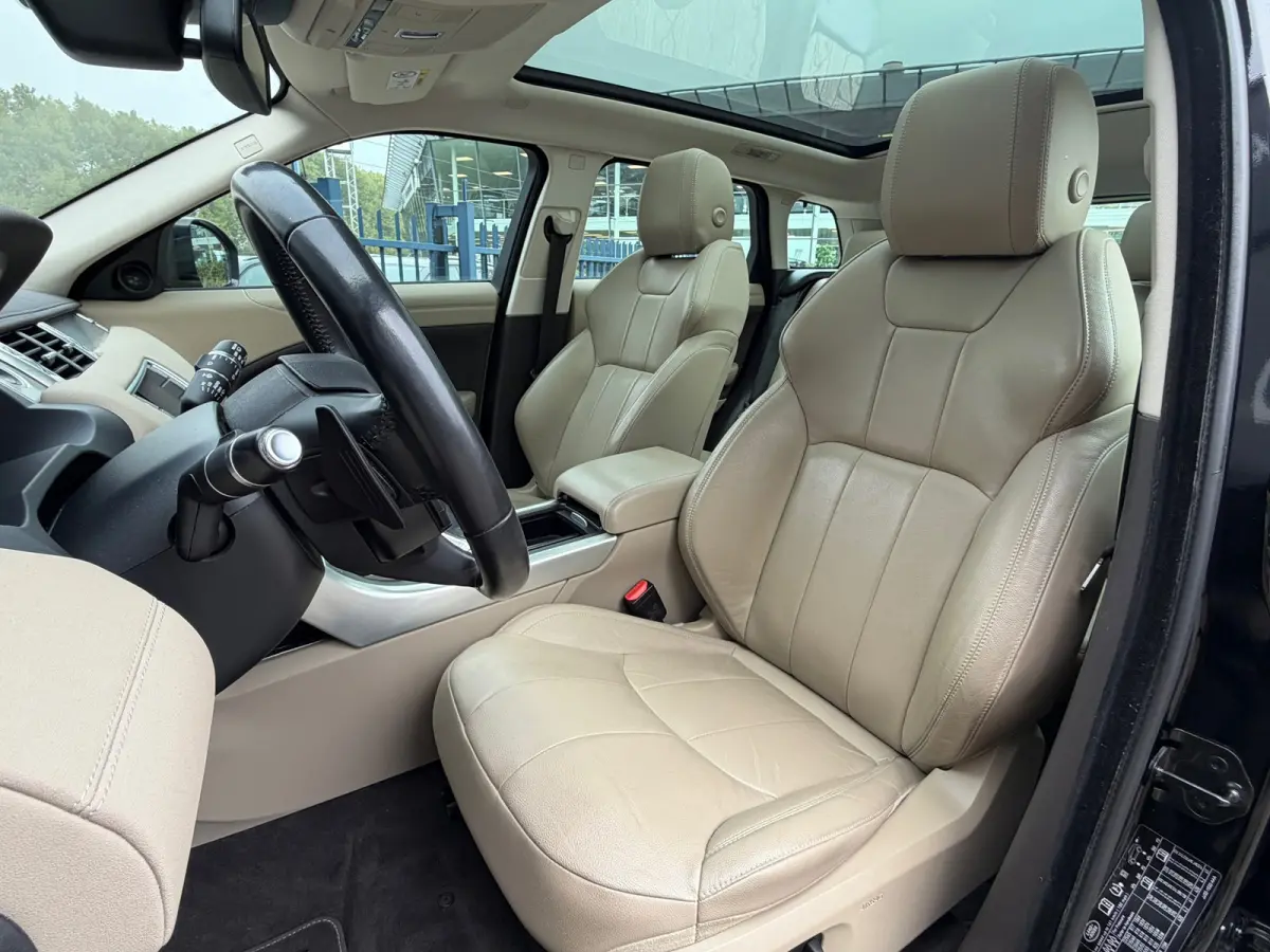 2.0 Si4 Urban Series SE Leer / Pano / Cruise / Carplay / Trekhaak / Stoel verw.