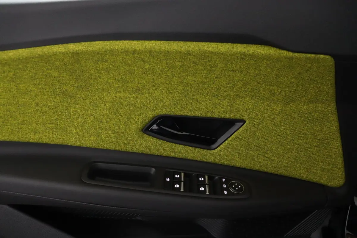 iconic cinq 150 pk comfort range | all weather banden | Harman Kardon® premium audio |