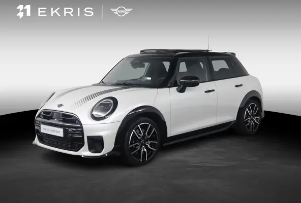 1.5 Cooper C John Cooper Works JCW Uitvoering | Pakket S | Stoel- en stuurverwarming | Panoramadak | Head-Up Display
