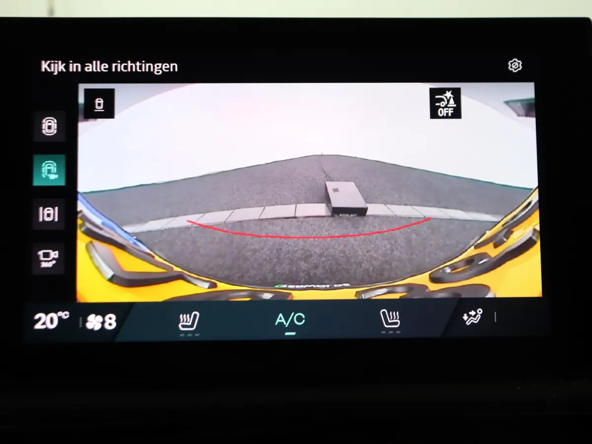 techno full hybrid E-Tech 160 pk | pack winter, safety & parking | all-season banden | verlenging connected services openR link met twee jaar |