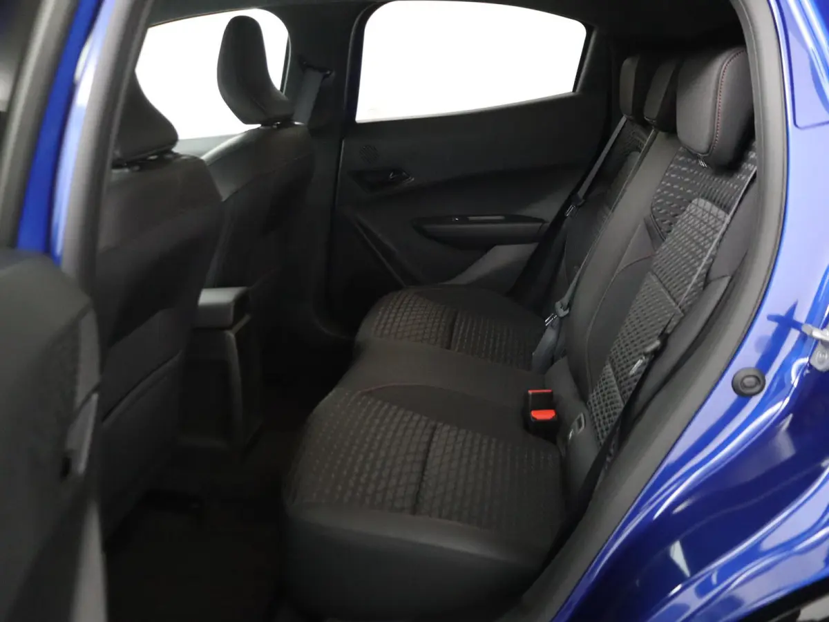 techno full hybrid E-Tech 160 pk | pack winter, safety & parking | all-season banden | verlenging connected services openR link met twee jaar |