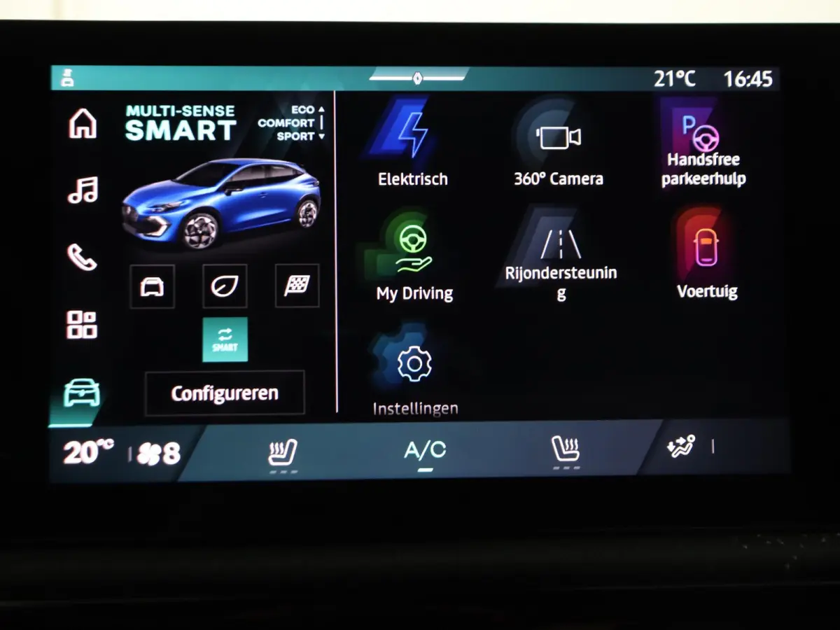 techno full hybrid E-Tech 160 pk | pack winter, safety & parking | all-season banden | verlenging connected services openR link met twee jaar |