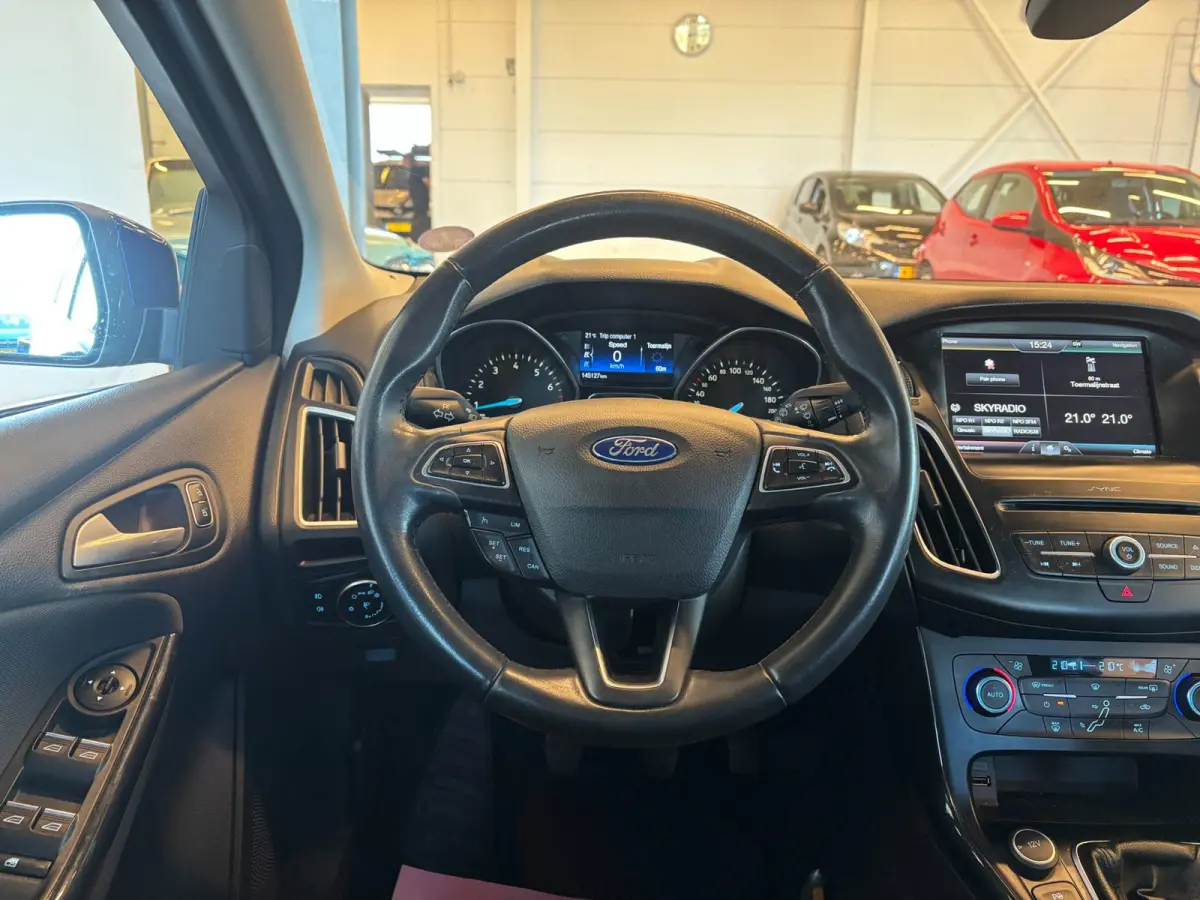 1.0 Titanium | 360° PDC | Cruise | 145.217 KM