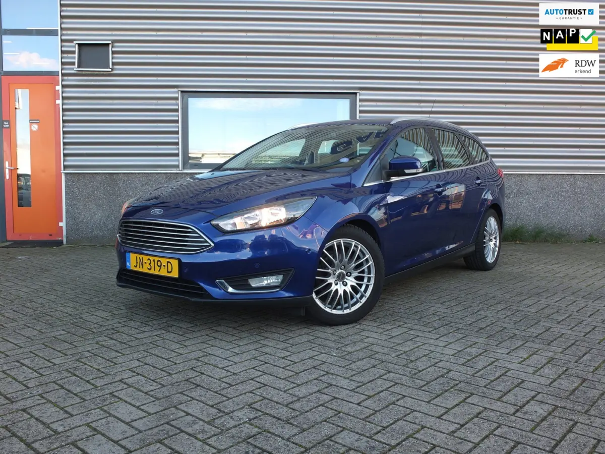 1.0 Titanium | 360° PDC | Cruise | 145.217 KM