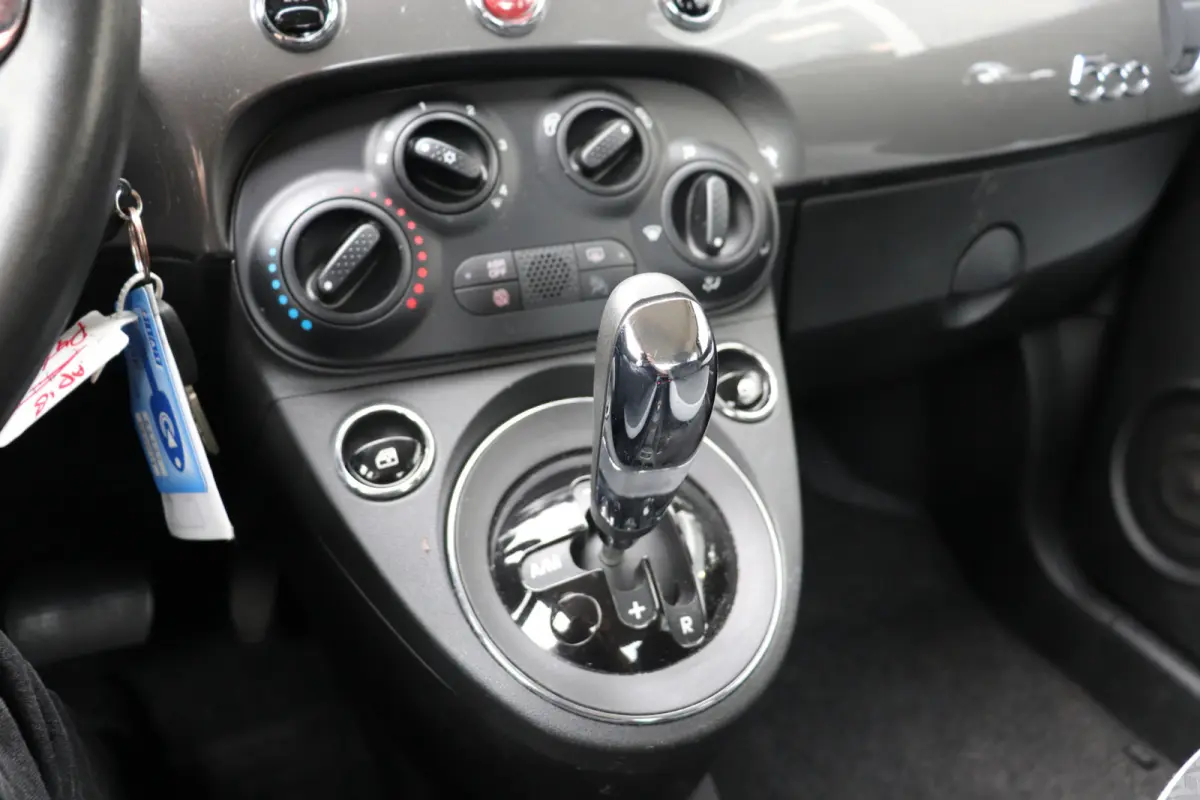 0.9 TwinAir Turbo Popstar Automaat. . Lage km stand, Nederlandse auto!