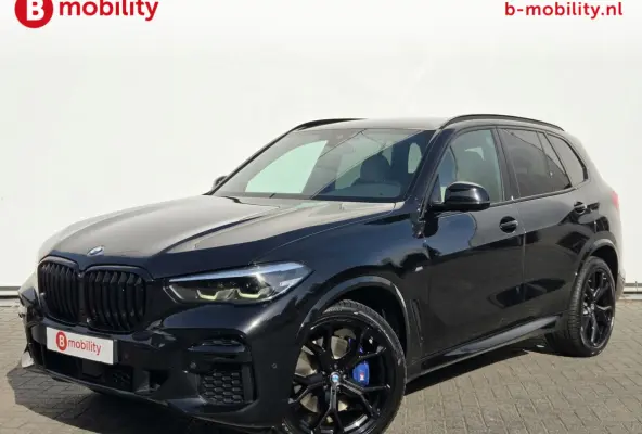 xDrive40i High Executive M-Sport Trekhaak 2700kg | Adaptive Cruise Control | Achteruitrijcamera | DAB | M-Sportremmen