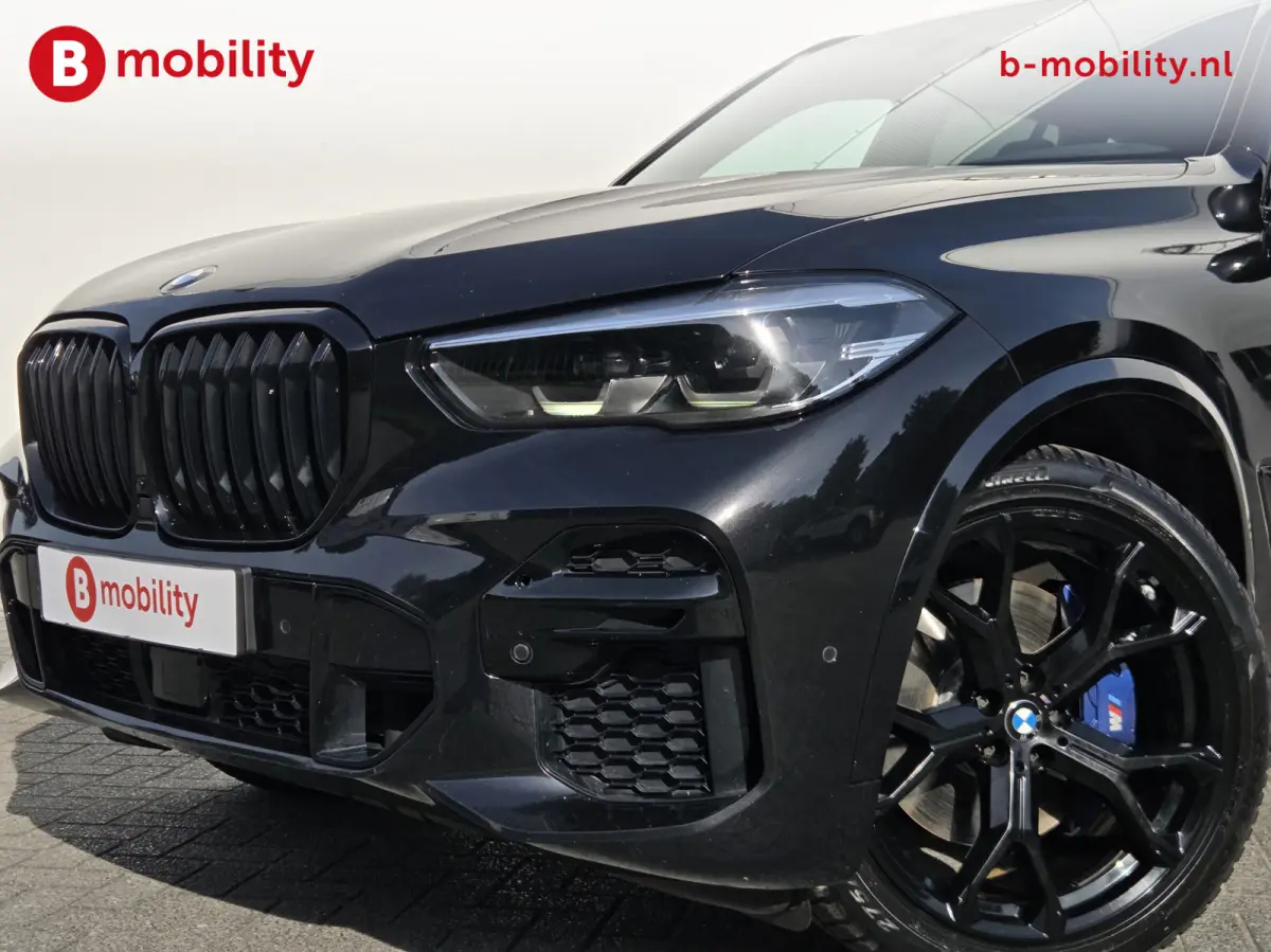 xDrive40i High Executive M-Sport Trekhaak 2700kg | Adaptive Cruise Control | Achteruitrijcamera | DAB | M-Sportremmen