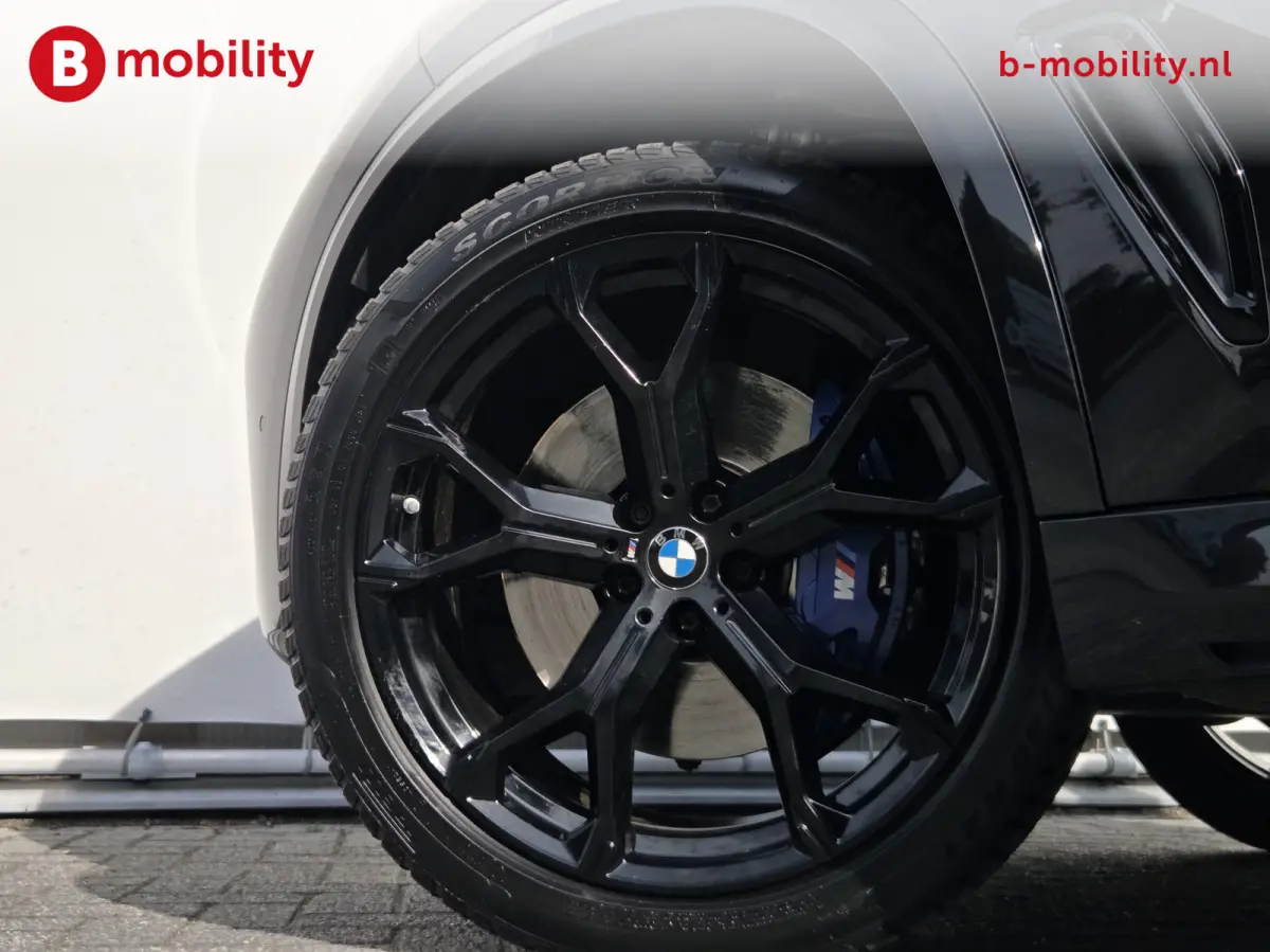 xDrive40i High Executive M-Sport Trekhaak 2700kg | Adaptive Cruise Control | Achteruitrijcamera | DAB | M-Sportremmen