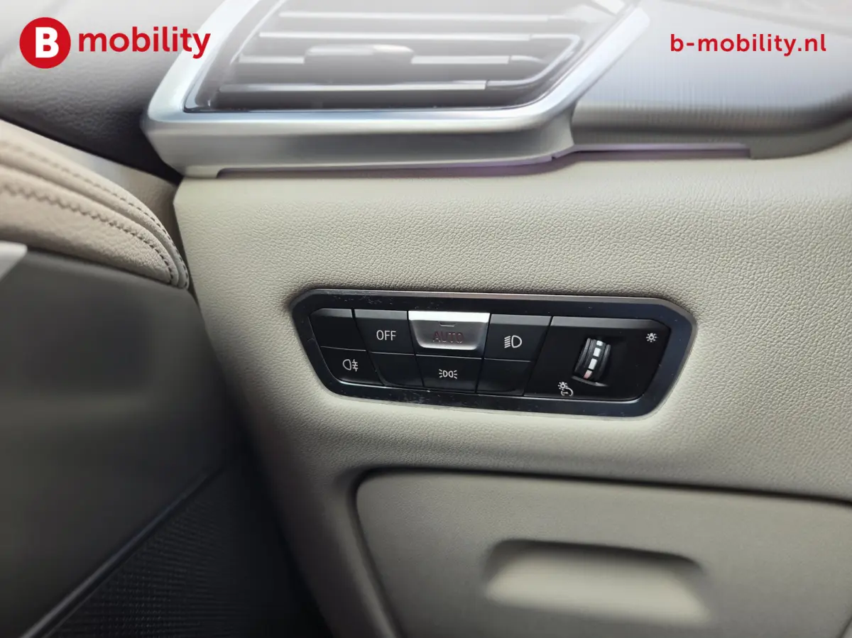 xDrive40i High Executive M-Sport Trekhaak 2700kg | Adaptive Cruise Control | Achteruitrijcamera | DAB | M-Sportremmen