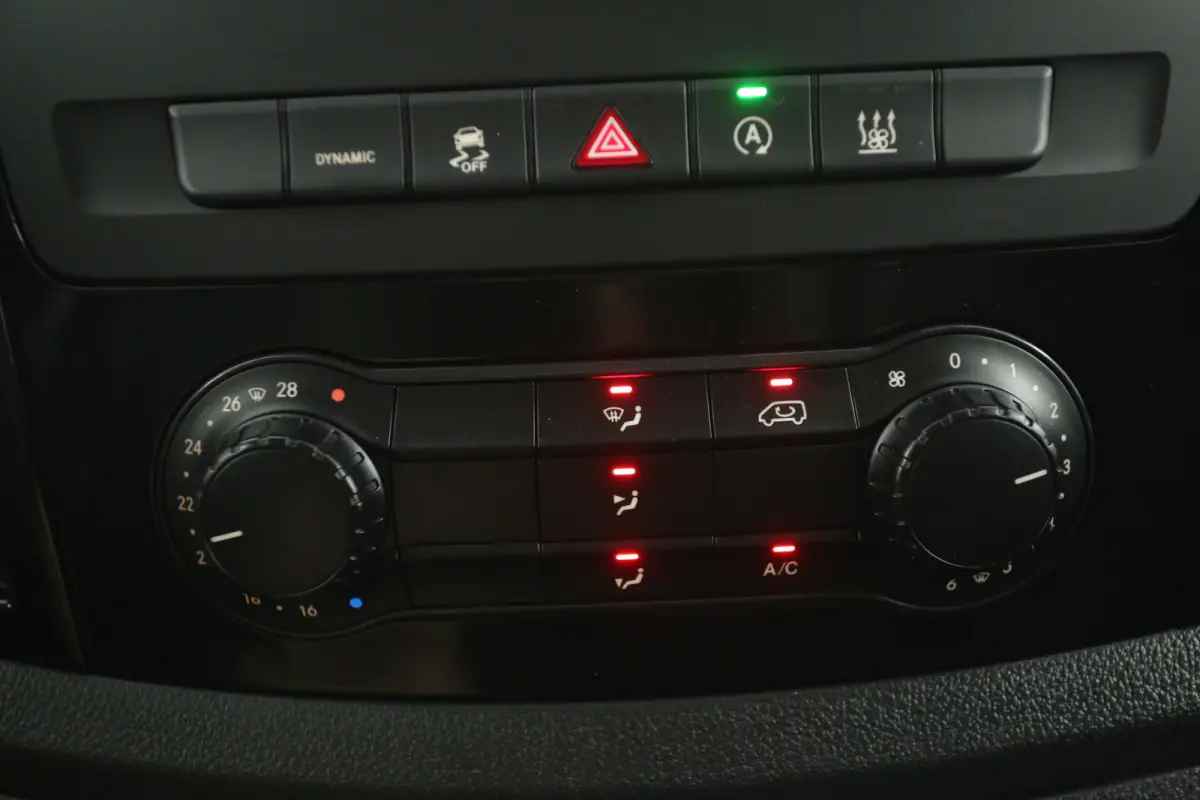 114 CDI Extra Lang | Automaat | Airco | Camera | Cruise | 3 Zits | Carplay | Trekhaak | Navi