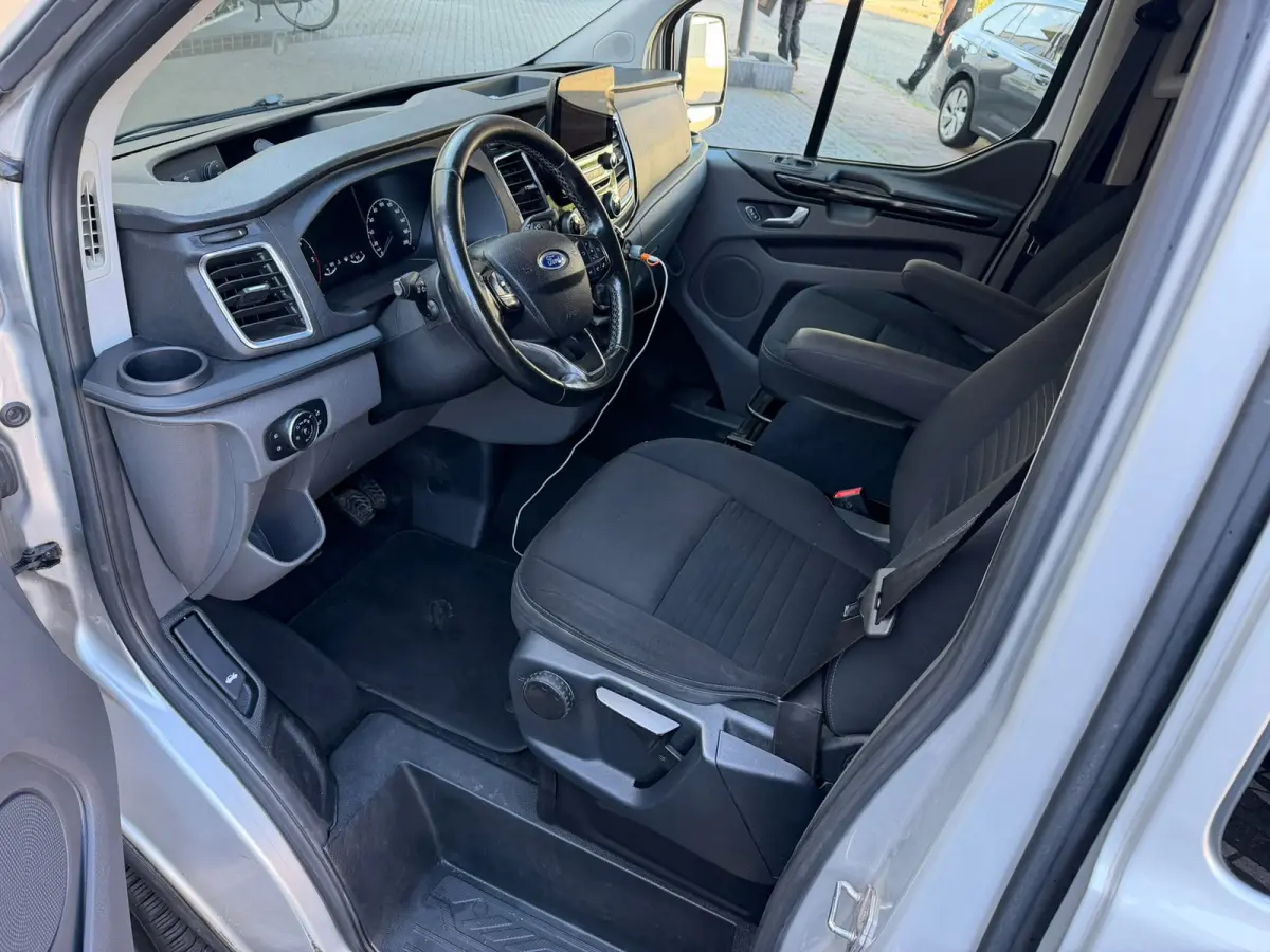 320 2.0 TDCI L2H1 Limited DC EURO 6 Nieuwe Koppeling 2X schuifdeur, Trekhaak 2800kg, Cruise Control, Camera a