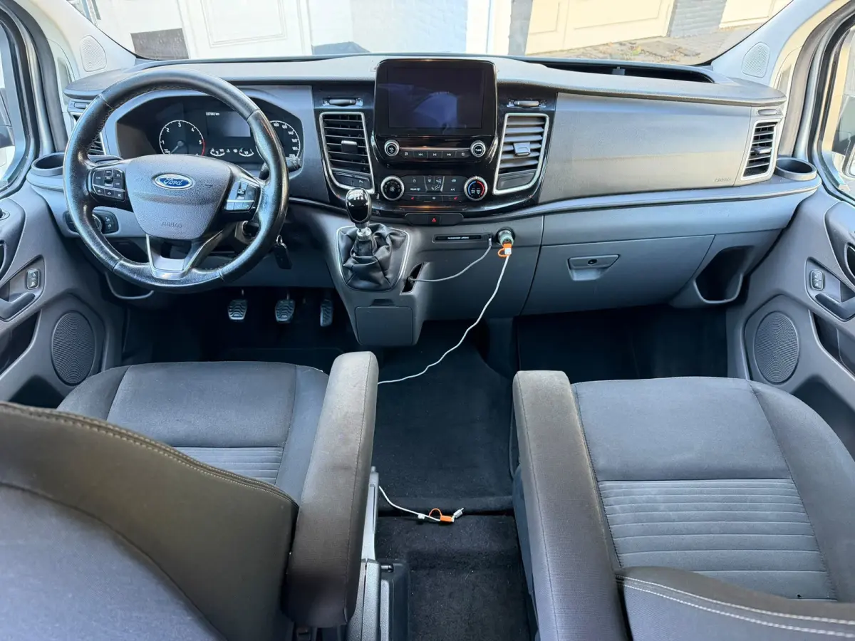 320 2.0 TDCI L2H1 Limited DC EURO 6 Nieuwe Koppeling 2X schuifdeur, Trekhaak 2800kg, Cruise Control, Camera a