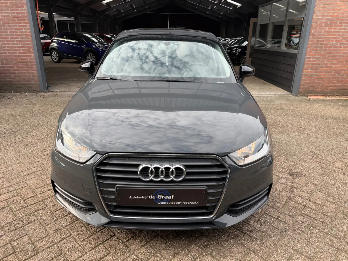 1.0 TFSI|CRUISE/NAVI/PDC/BLUETOOTH/