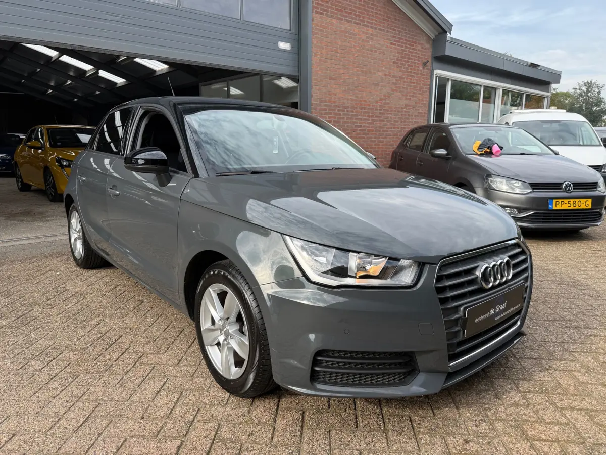 1.0 TFSI|CRUISE/NAVI/PDC/BLUETOOTH/